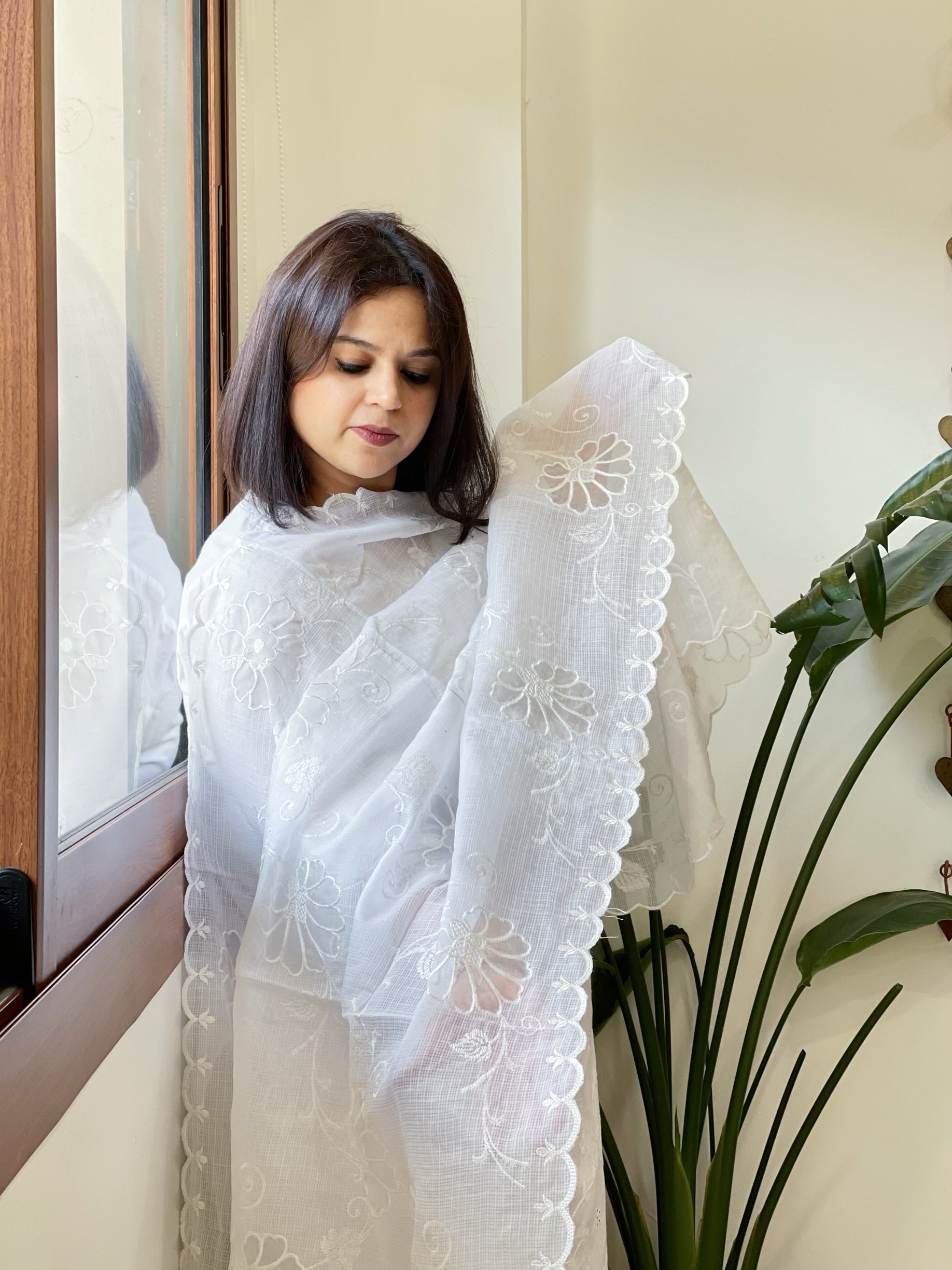 White Jaal Cut Work Dupatta in Kota Cotton - Masakalee