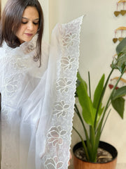 White Kota Cotton Dupatta with Cut Work - Masakalee