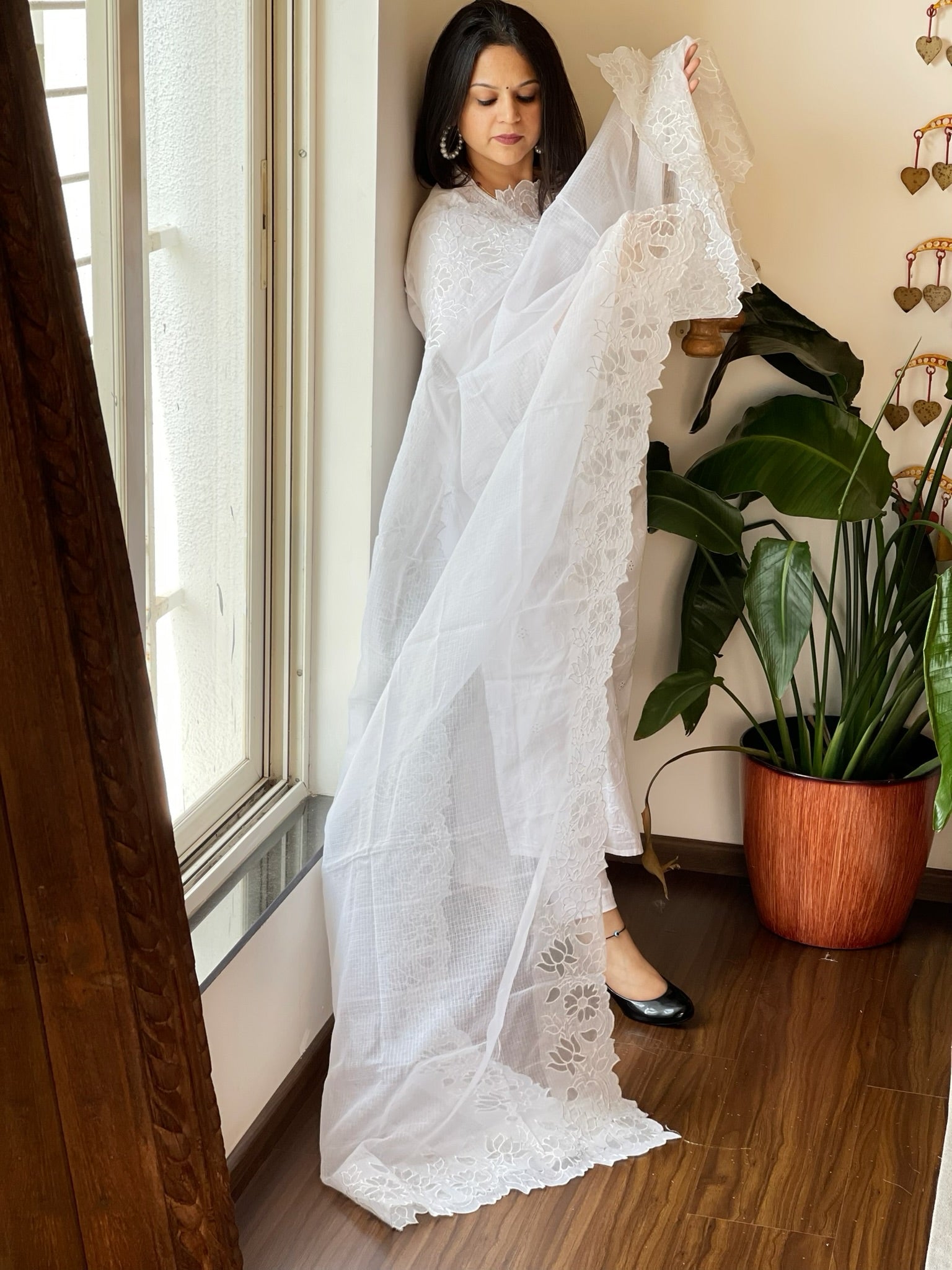 White Kota Cotton Dupatta with Cut Work - Masakalee