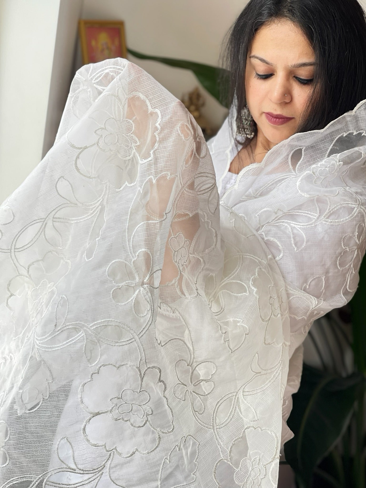White Kota Cotton Dupatta with Cut Work Jaal - Masakalee