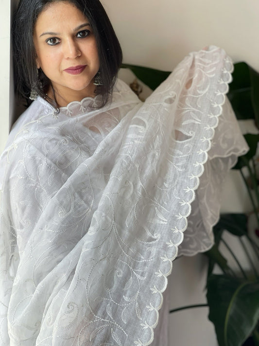 White Kota Cotton Dupatta with Cut Work Jaal - Masakalee