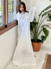 White Kota Cotton Dupatta with Thread Embroidery - Masakalee