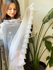 White Kota Cotton Dupatta with Thread Embroidery - Masakalee