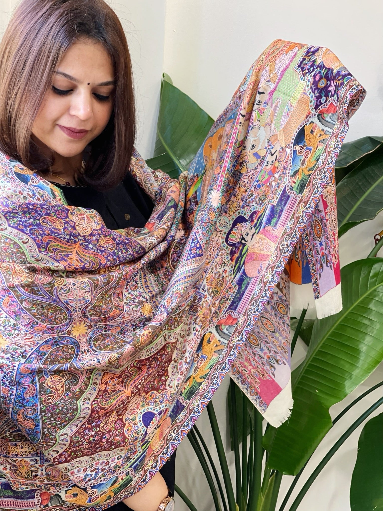 Woven Pashmina Kalamkari Stole with Embroidery - Masakalee
