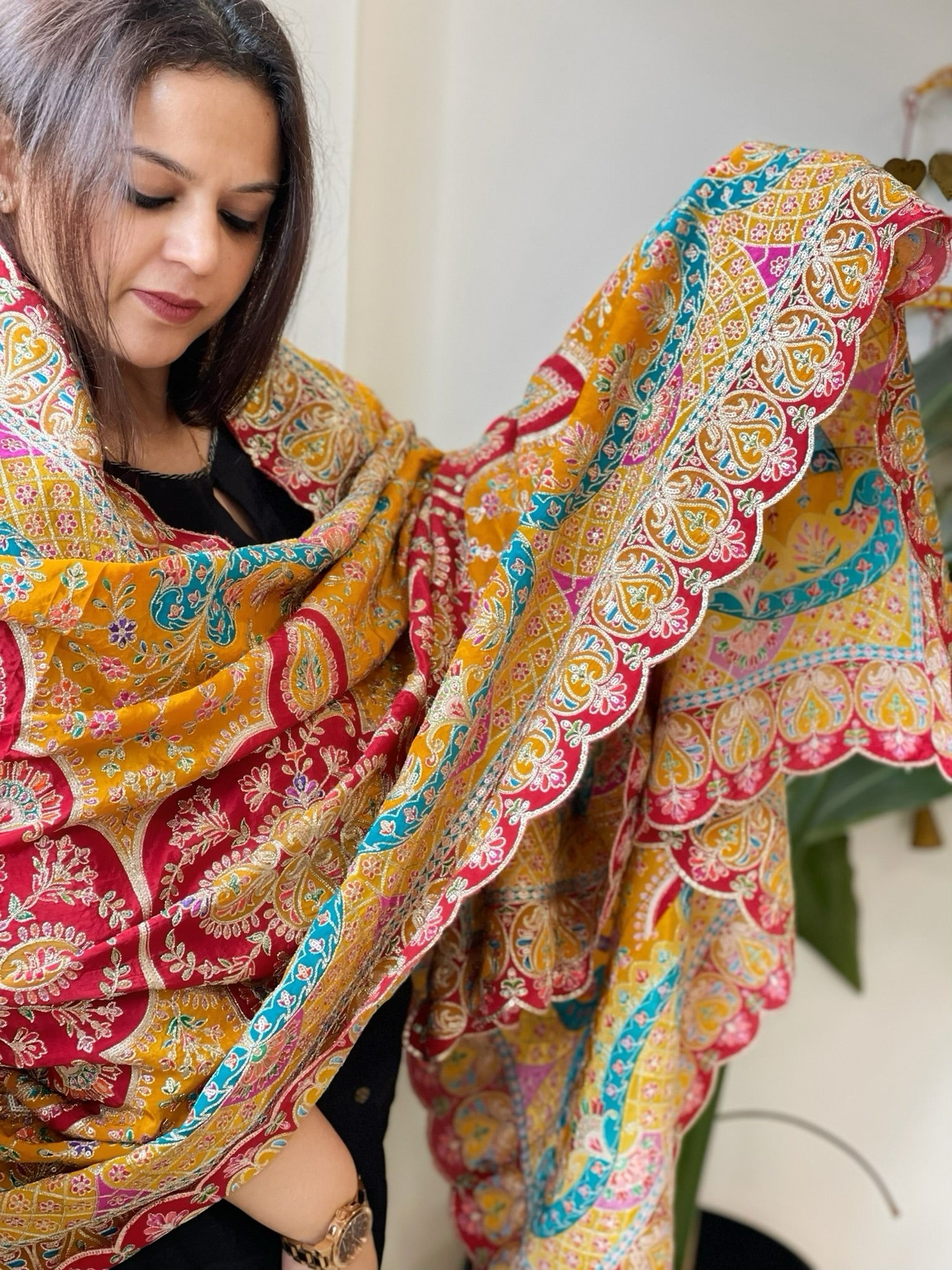 Yellow Chinon Dupatta with Aari Embroidery - Masakalee