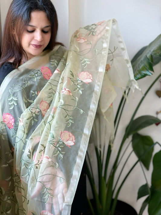 Yellow Organza Dupatta with Thread Embroidery - Masakalee