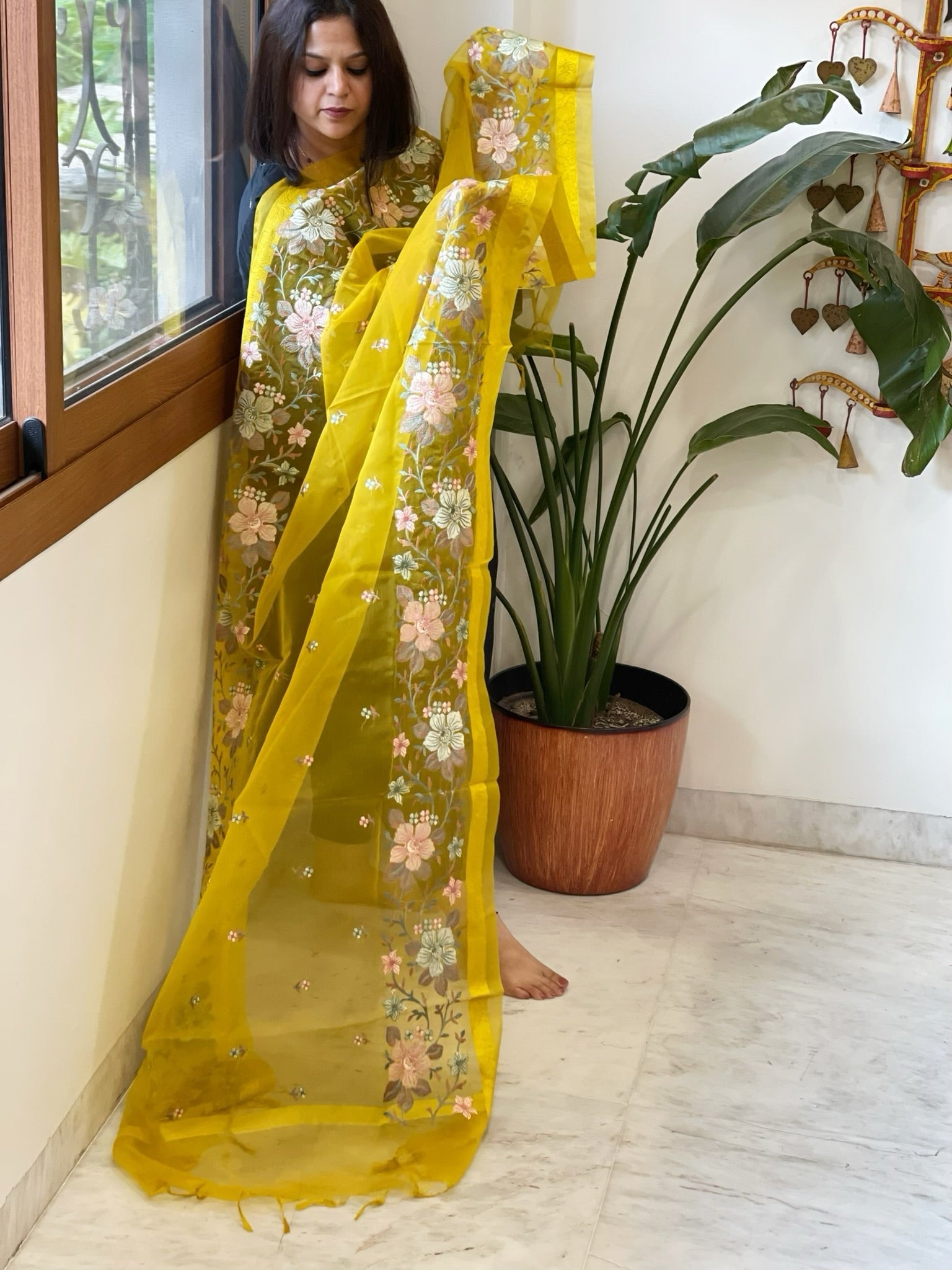 Yellow Organza Dupatta with Thread Embroidery - Masakalee