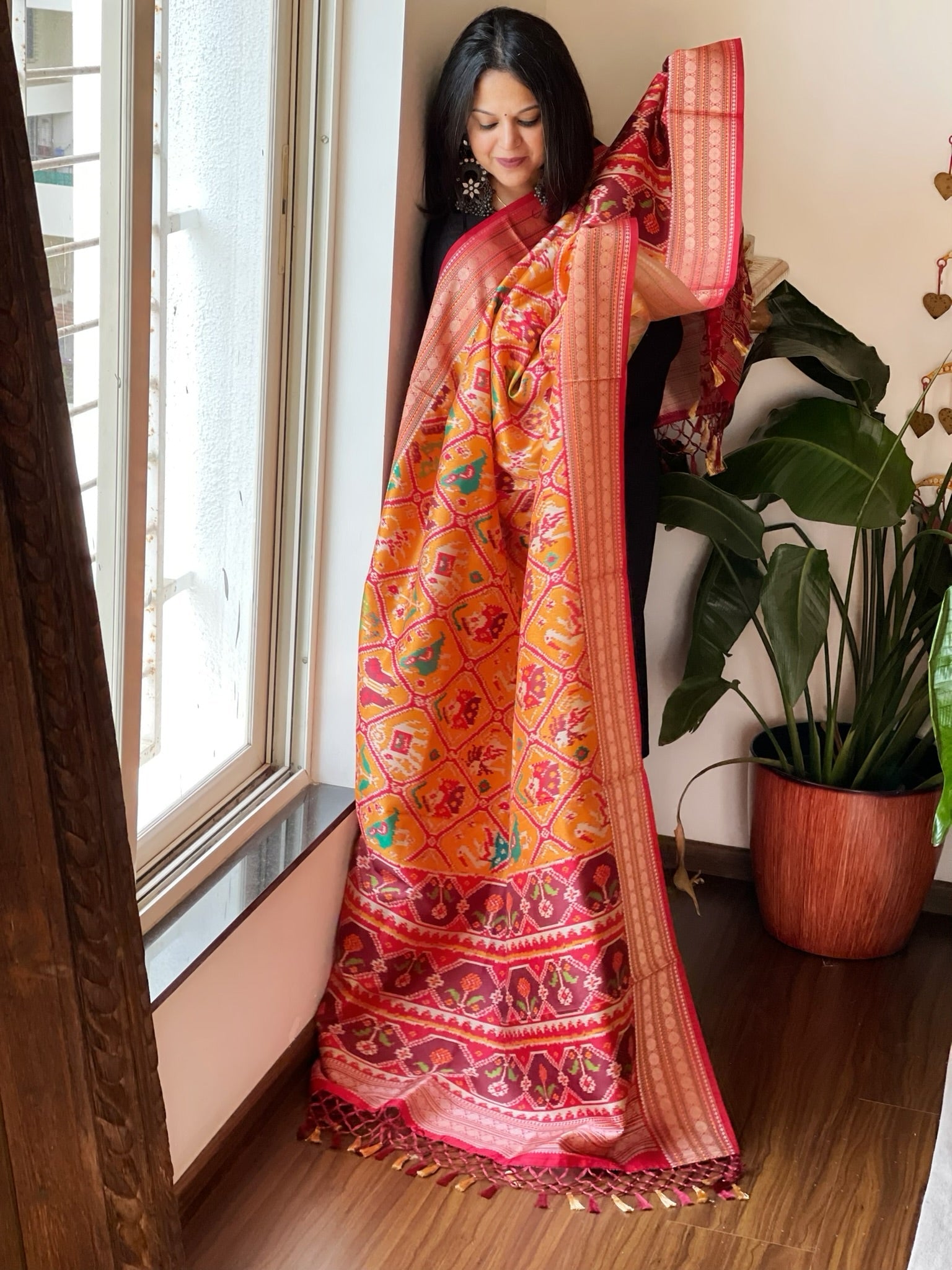 Yellow Printed Patola Dupatta in Fine Art Silk - Masakalee