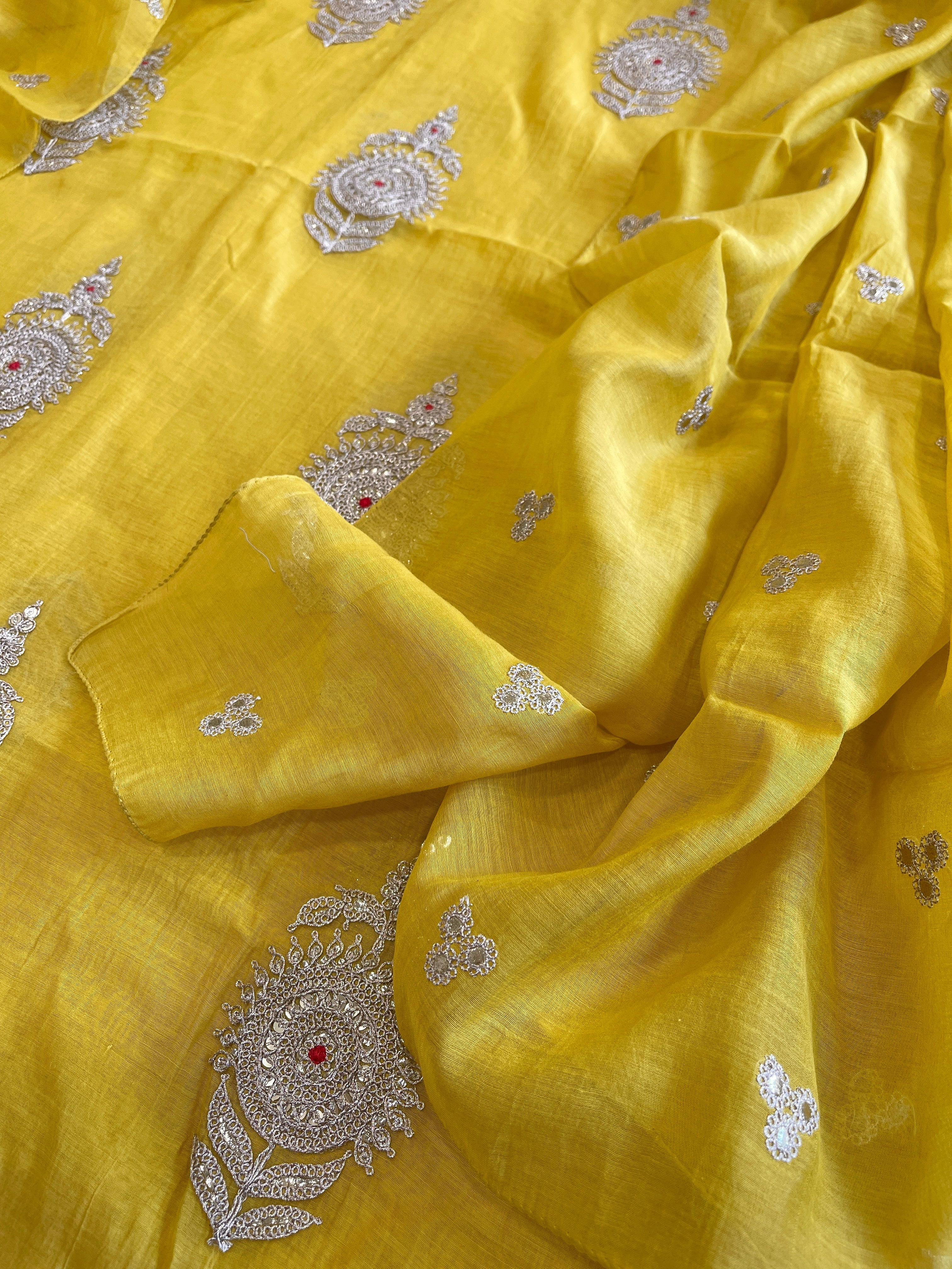Yellow Suit Set with Gold Thread & Sequin Work in Pure Mul - Masakalee