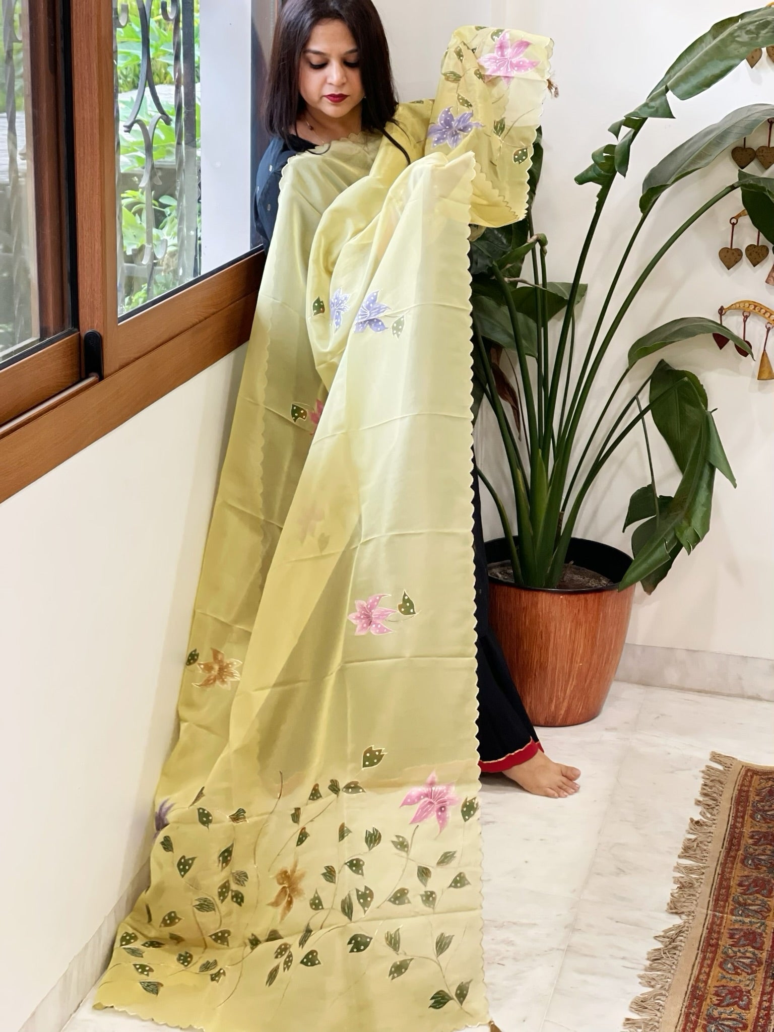Yellow Tissue Organza Dupatta with Handpainted Applique Work - Masakalee