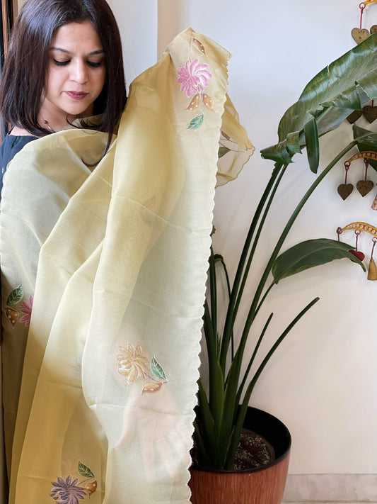 Yellow Tissue Organza Dupatta with Handpainted Applique Work - Masakalee