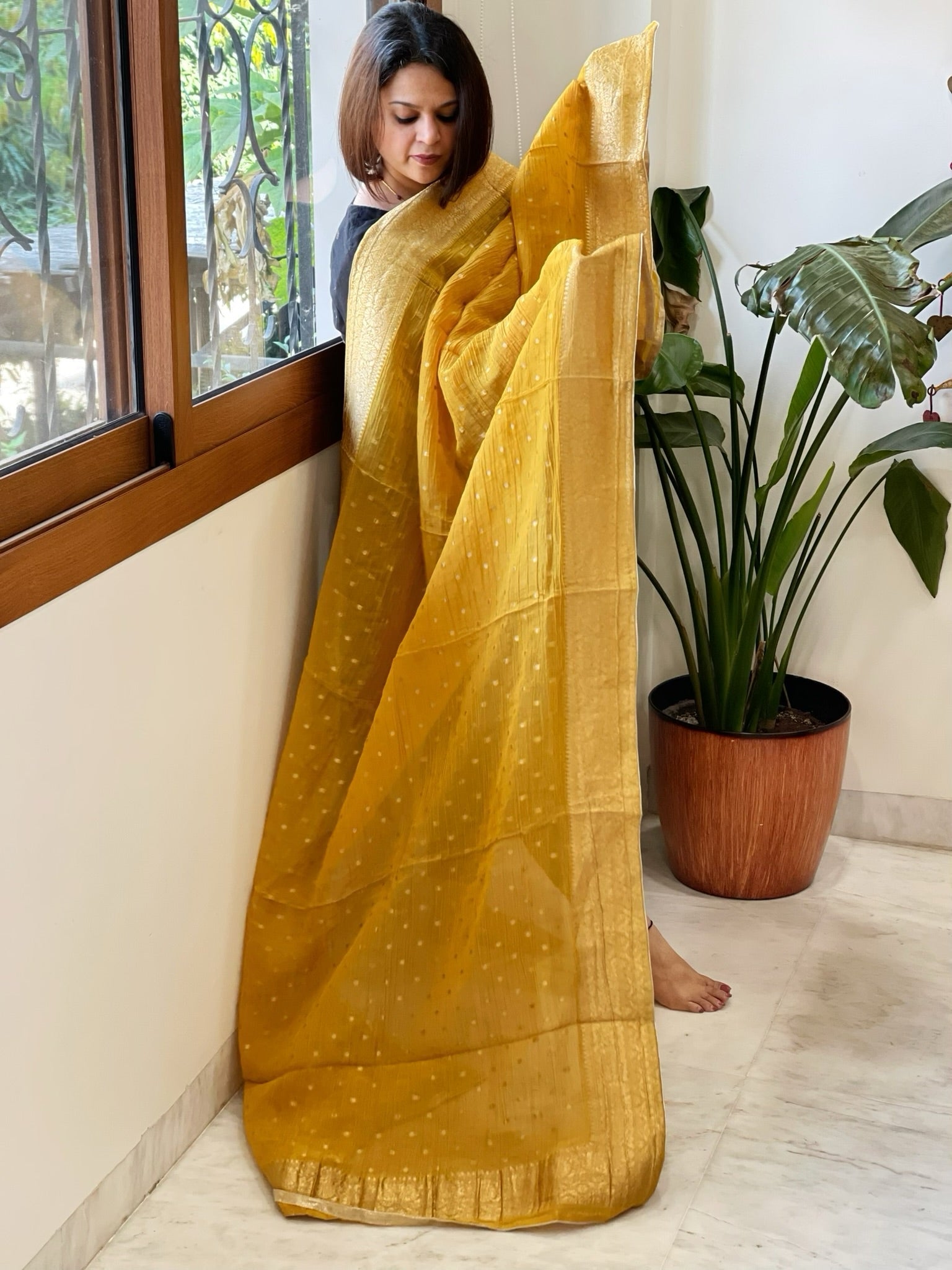 Yellow Woven Banarasi Dupatta in Tissue - Masakalee