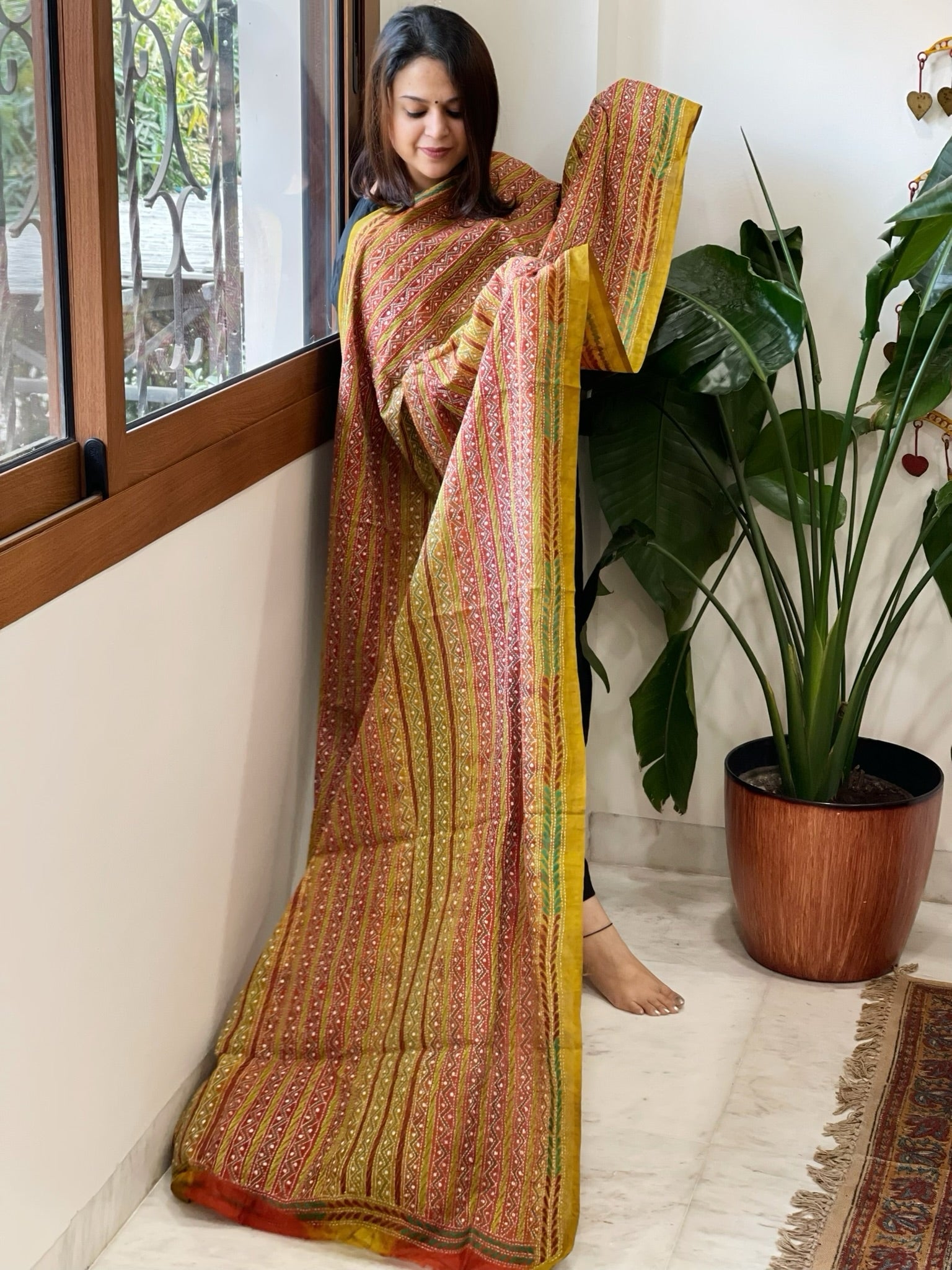 Yellowish Green Handmade Kantha Dupatta in Silk - Masakalee