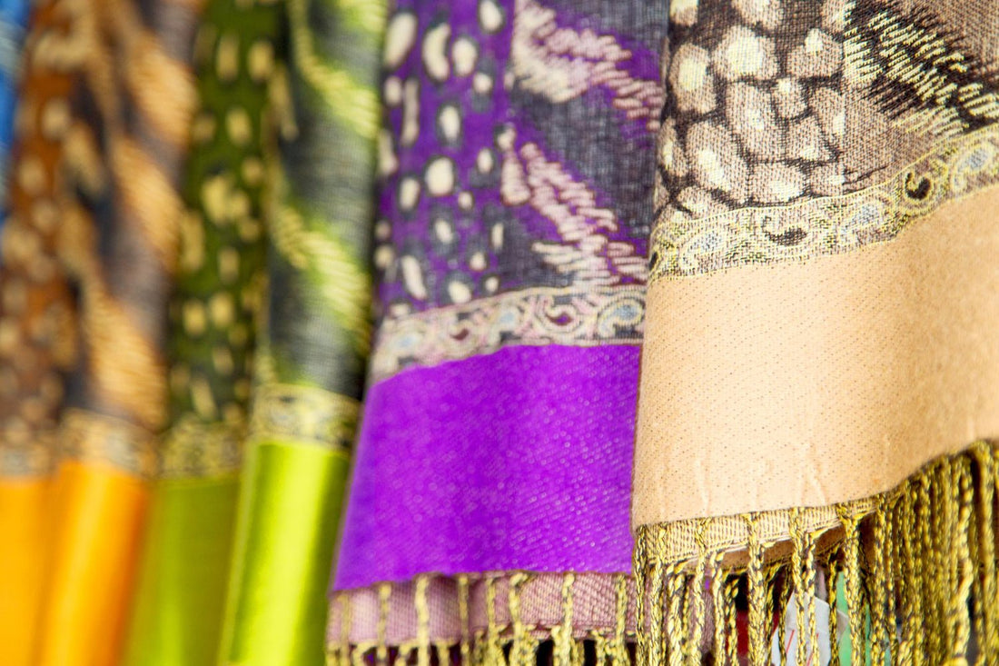 What Makes Chanderi Stoles Shine Bright? - Masakalee