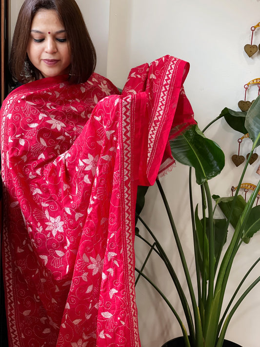 Red Handmade Kantha Dupatta in Silk