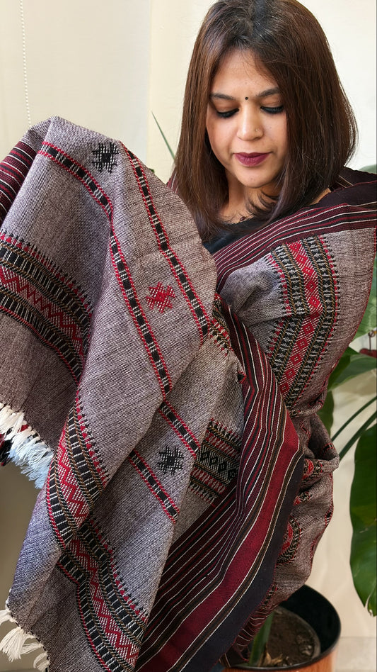 Wine Handwoven Woollen Kutchi Shawl