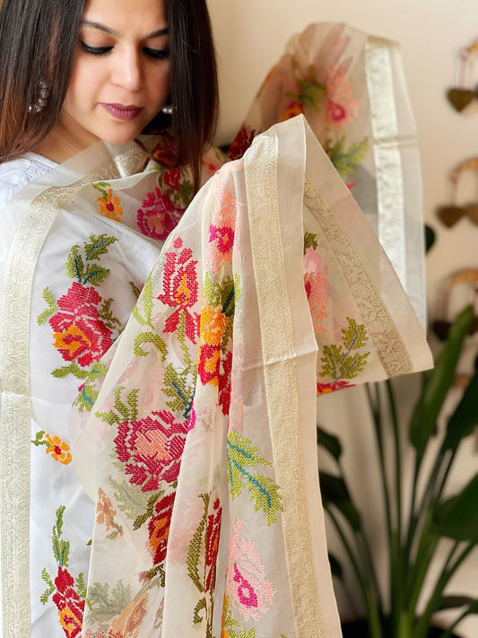 Organza Dupatta with cross-stitch embroidery