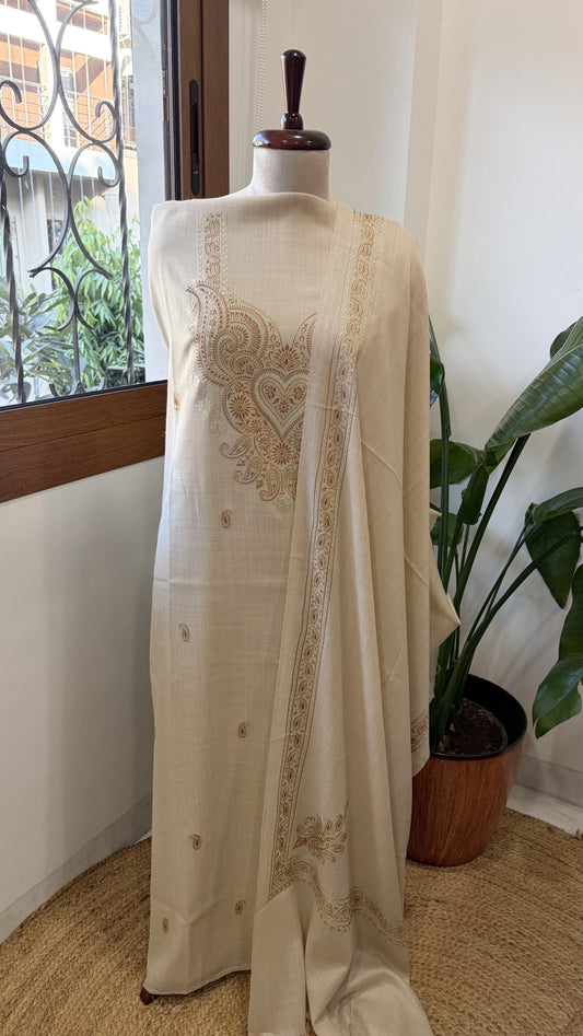 Lite Toosh Winter Suit Set with Aari Work in Pashmina Wool