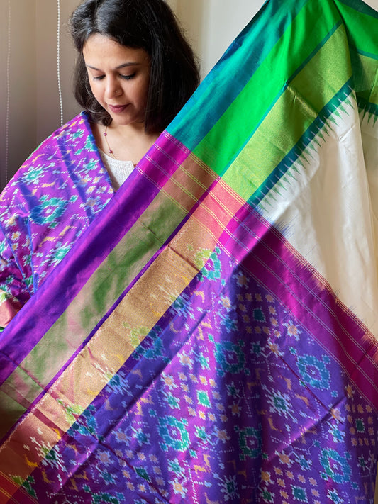 Ivory Handwoven Ikat Saree in Pure Silk with Ganga-Jamuna Border