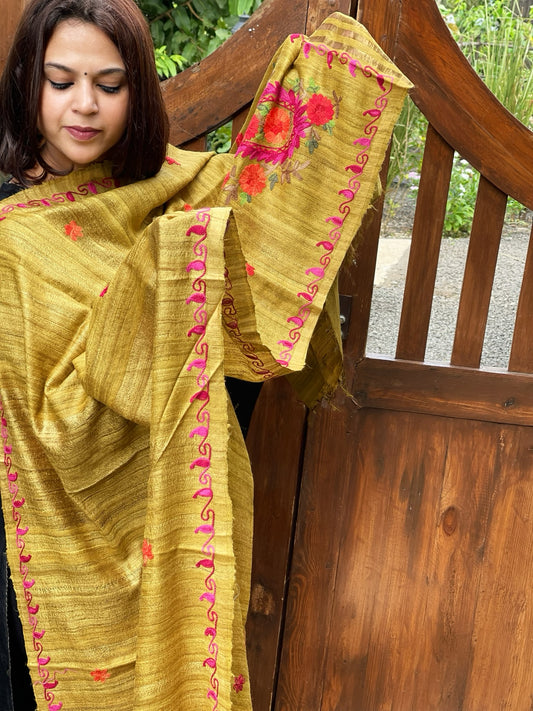 Lime Green Kashmiri Aari Embroidered Dupatta in Geecha Silk