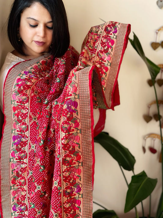 Red Rai Bandhej Dupatta with Meenakari Jaal design in Georgette