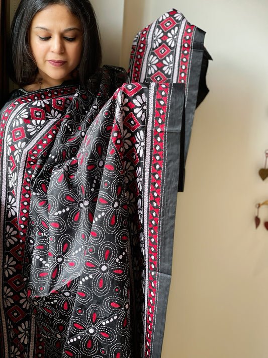 Black Handmade Nakshi Kantha Dupatta in Pure Silk