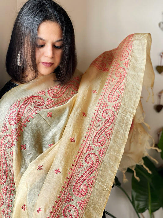 Tussar Silk Dupatta with thread embroidery