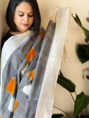 Handwoven Ikat Dupatta in Cotton