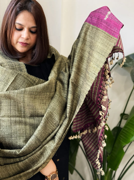 Pista Green Handwoven Bhujodi Shawl in Pure Tussar and Wool
