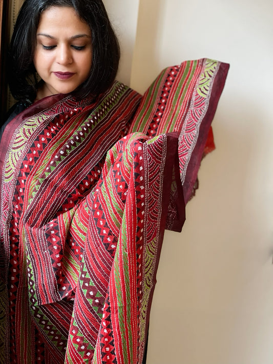 Red, Maroon Handmade Kantha Dupatta in Silk