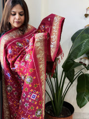 Pink Handwoven Ikat Patola with Gotapatti & Pearl Handwork dupatta in Pure Silk