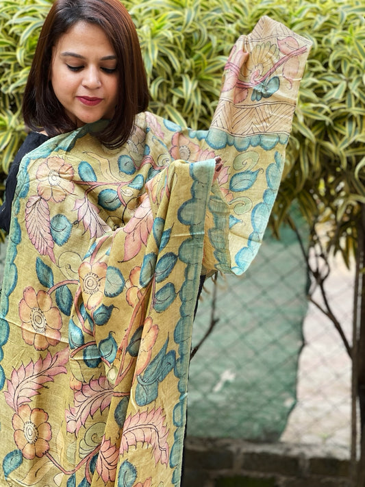 Handpainted Kalamkari Dupatta in Tussar Silk