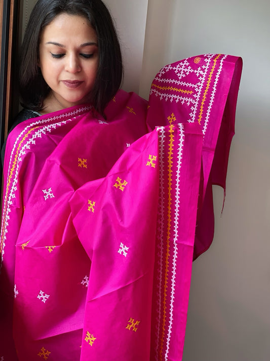 Hot Pink Handmade Nakshi Kantha Dupatta in Pure Silk