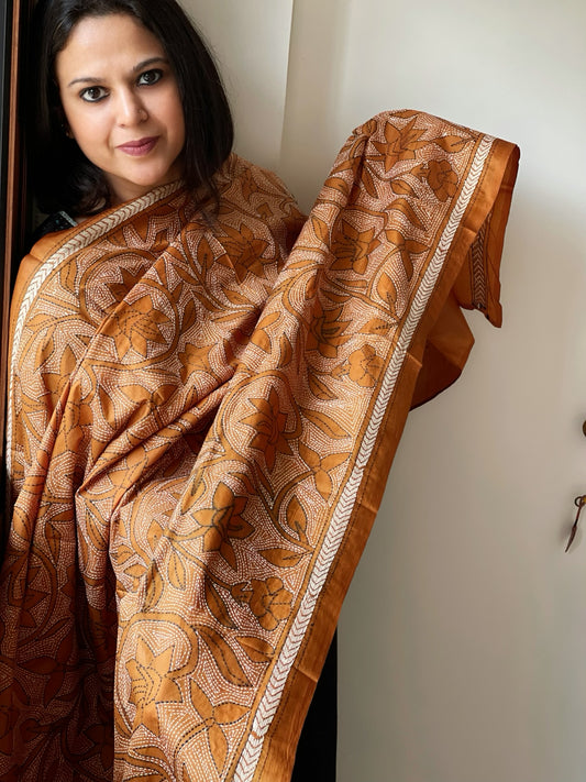 Copper Gold Handmade Reverse Nakshi Kantha Dupatta in Pure Silk
