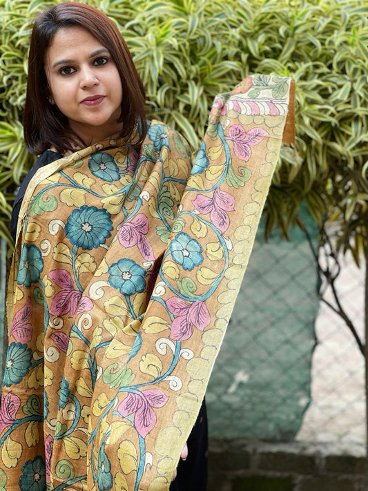 Handpainted Kalamkari Dupatta in Tussar Silk