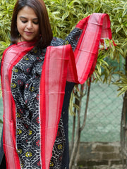 Black Handwoven Ikat Patola Dupatta in Pure Silk
