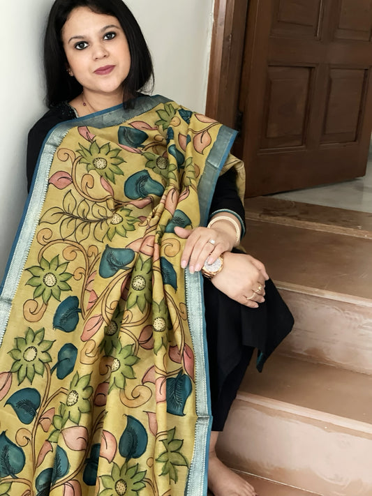 Handpainted Kalamkari Dupatta in Chanderi Silk