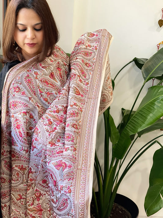 White Kashmiri Aari Thread & Sequin Embroidery dupatta in Georgette
