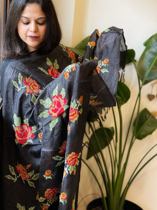 Tussar Silk Dupatta with thread embroidery