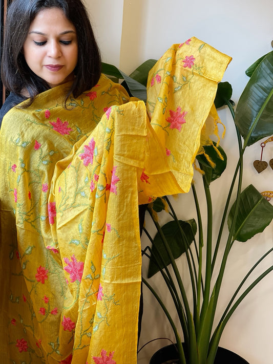 Tussar Silk Dupatta with thread embroidery