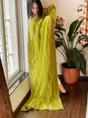 Green Banarasi Bandhej Dupatta in Silk