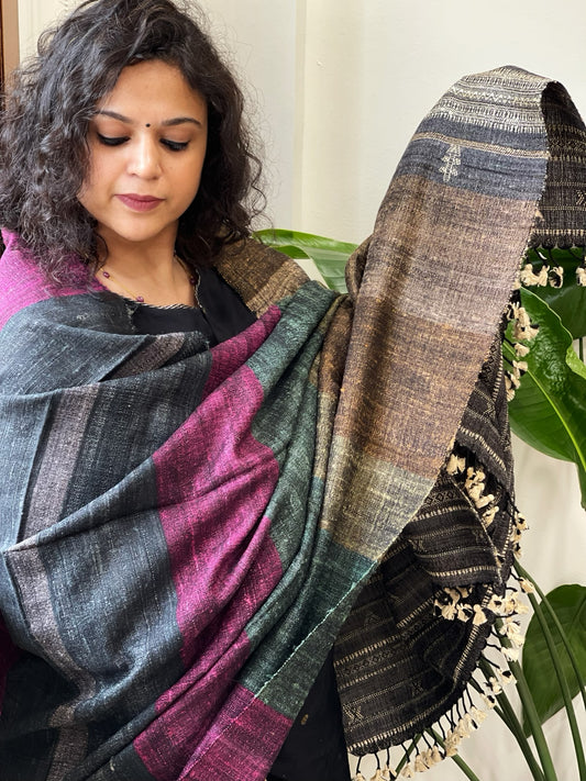 Handwoven Bhujodi Shawl in Pure Tussar and Wool