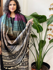 Handwoven Bhujodi Shawl in Pure Tussar and Wool
