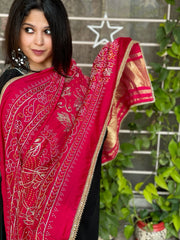 Reddish Pink Printed Bandhej Dupatta with Gotapatti Work