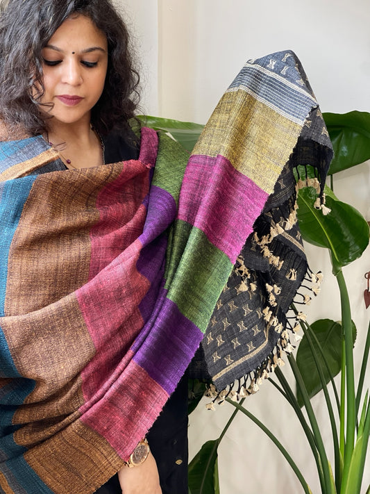 Handwoven Bhujodi Shawl in Pure Tussar and Wool