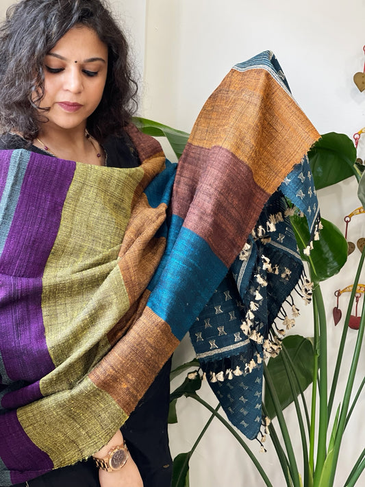 Handwoven Bhujodi Shawl in Pure Tussar and Wool
