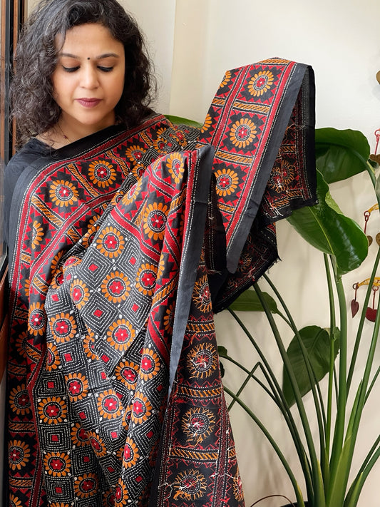 Black Handmade Nakshi Kantha Dupatta in Pure Silk