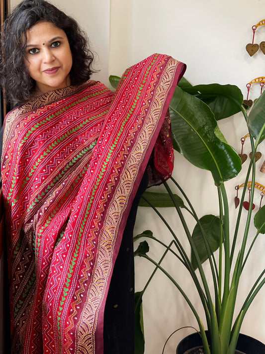 Red, Maroon Handmade Kantha Dupatta in Silk