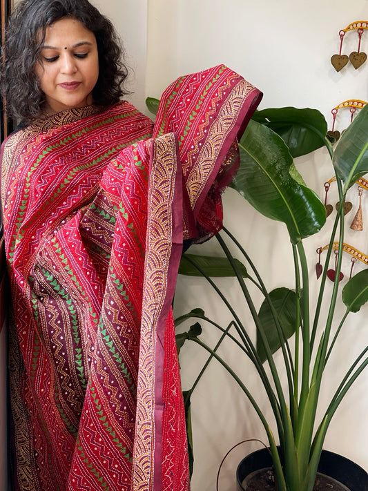 Red, Maroon Handmade Kantha Dupatta in Silk