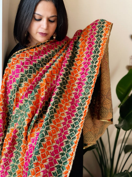 Handmade Bagh Phulkari Dupatta in Cotton